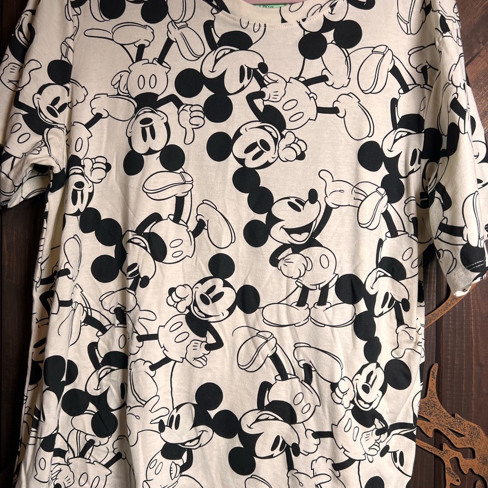 Disney Gray and Black Mickey Mouse Tee